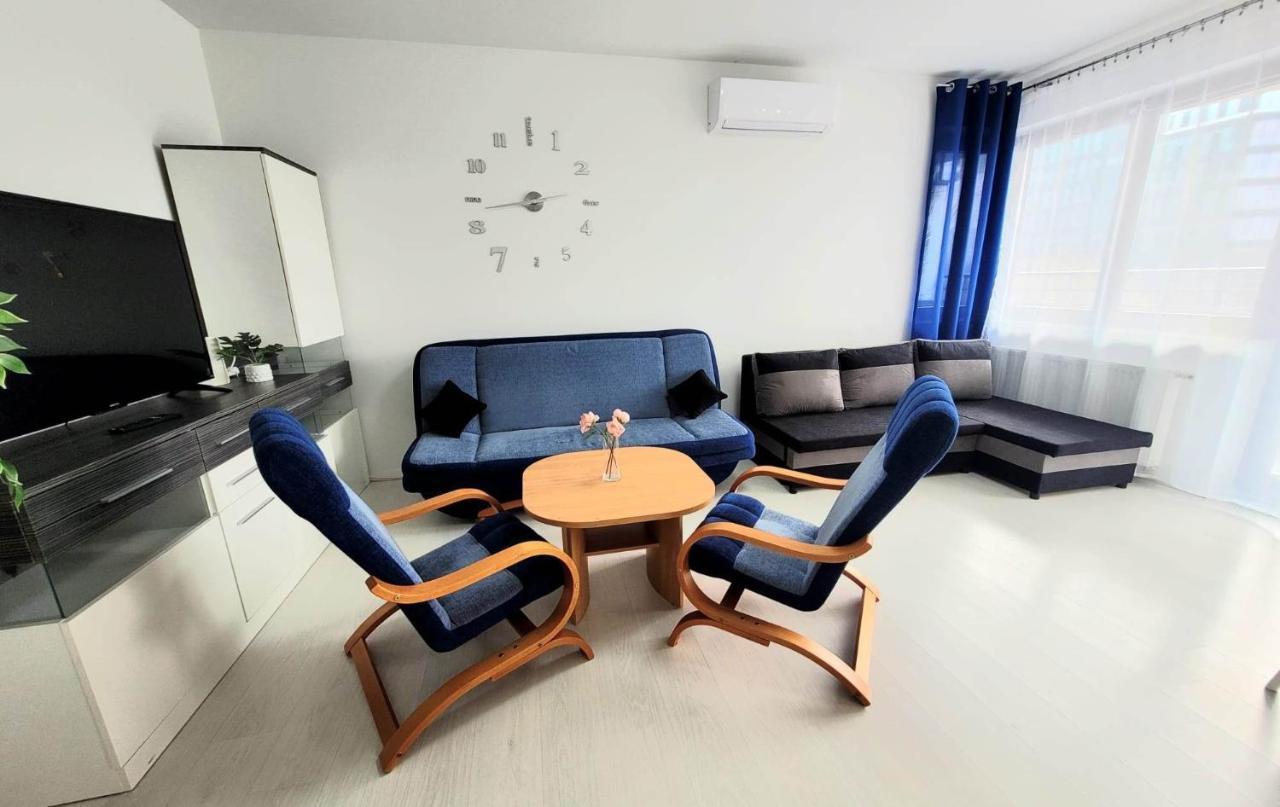 Apartment Sophie 3 Rooms, 2 Bathrooms, 8 Persons Краків Екстер'єр фото